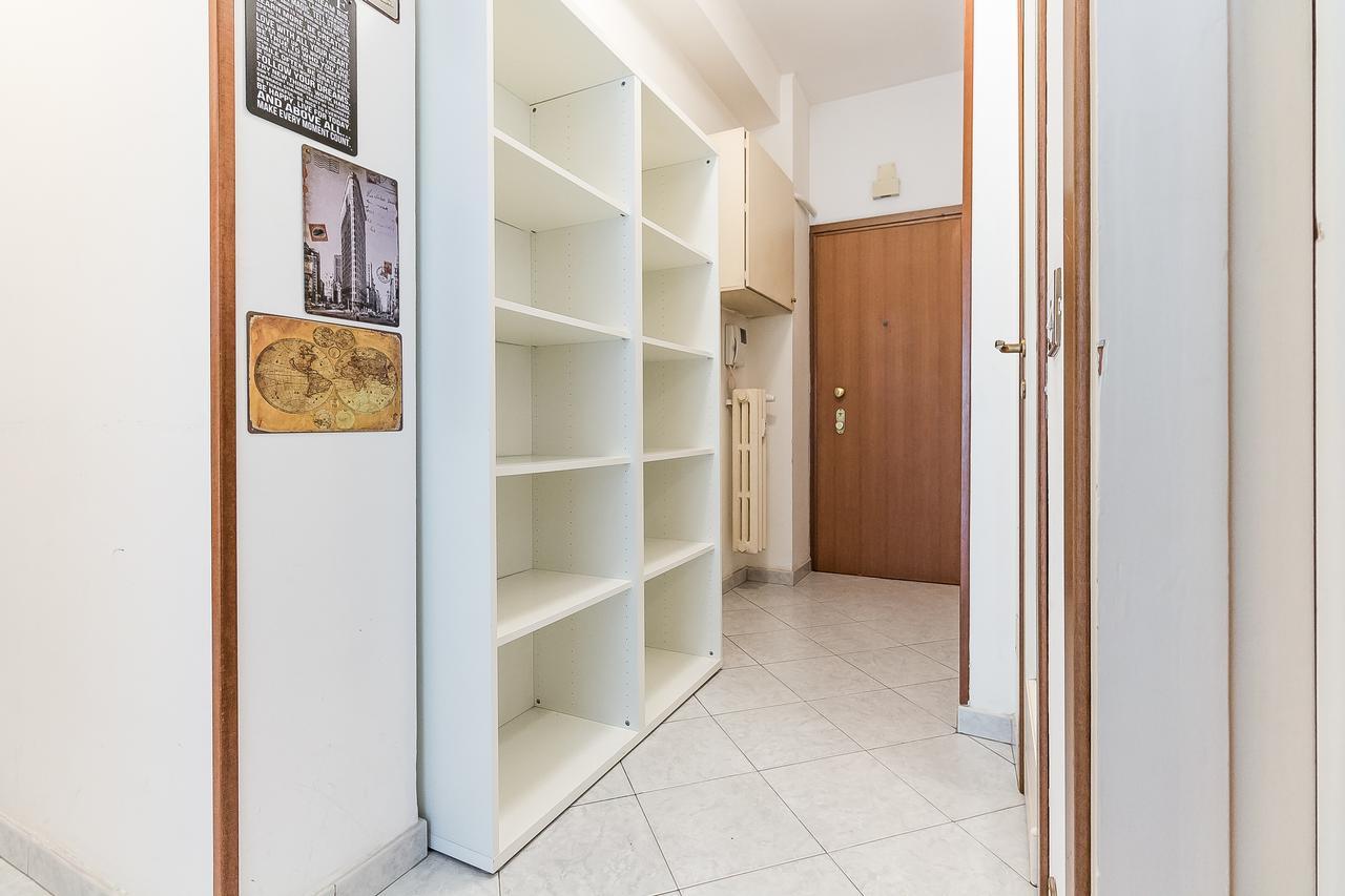 Alessia'S Flat- Darsena Porta Genova M2 Apartment มิลาน ภายนอก รูปภาพ