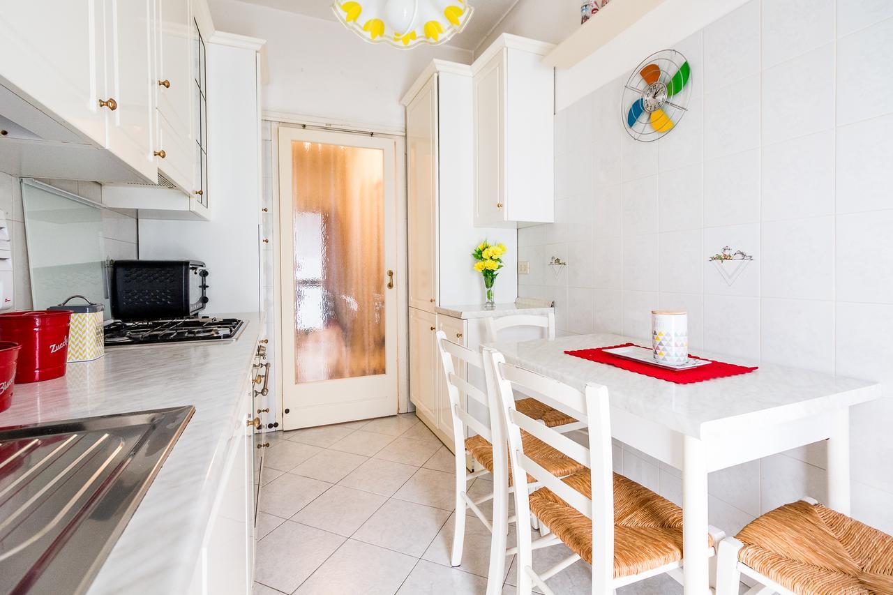 Alessia'S Flat- Darsena Porta Genova M2 Apartment มิลาน ภายนอก รูปภาพ